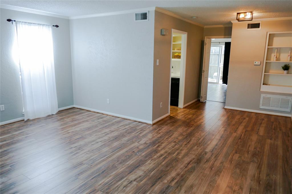 6410 Del Monte Drive 118