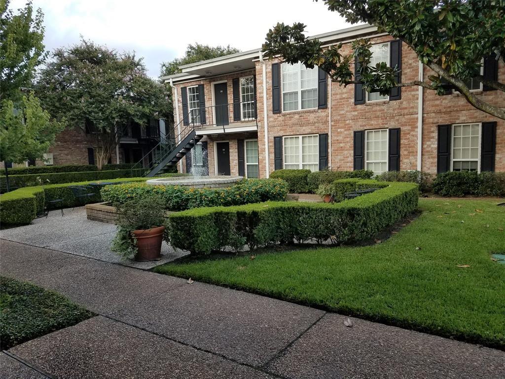 6410 Del Monte Drive 118
