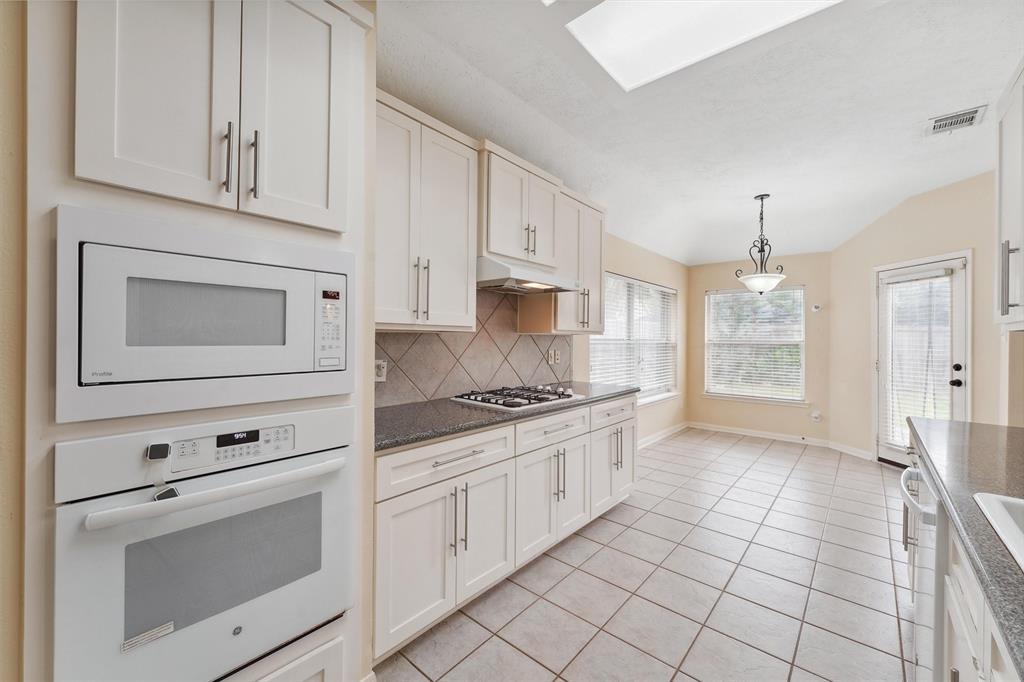 4123 Stoneburg Drive