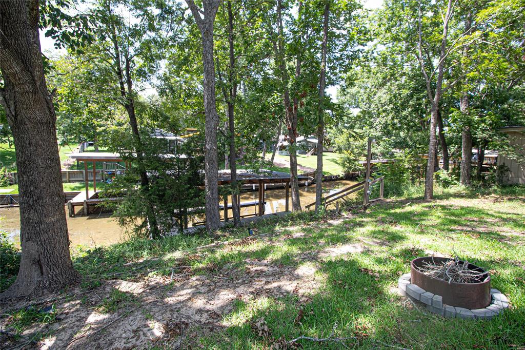 189 New Cove Drive, Livingston, Texas image 30