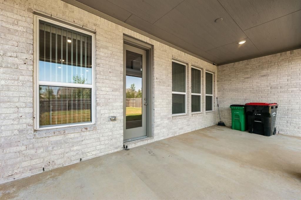 listing image 45