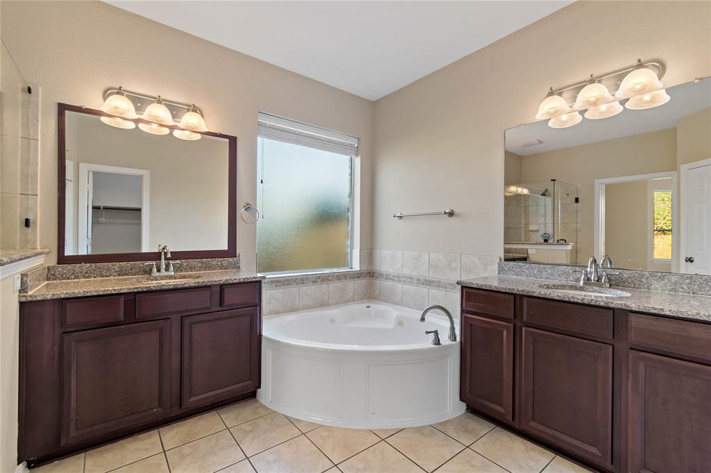 12401 Evening Bay Drive, Pearland, Texas image 26