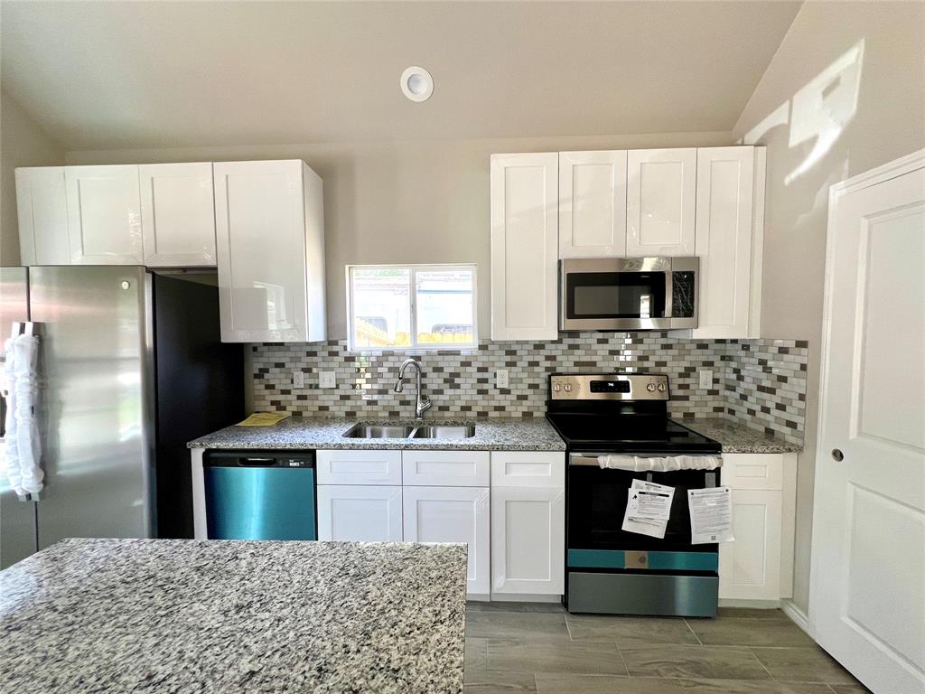 16897 W Alderson