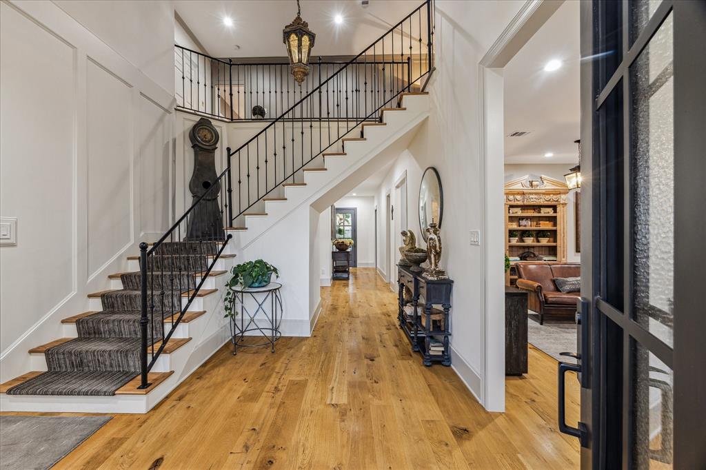 Bellaire, Texas 77401, United States, 4 Bedrooms Bedrooms, ,3 BathroomsBathrooms,Residential,Active,155247