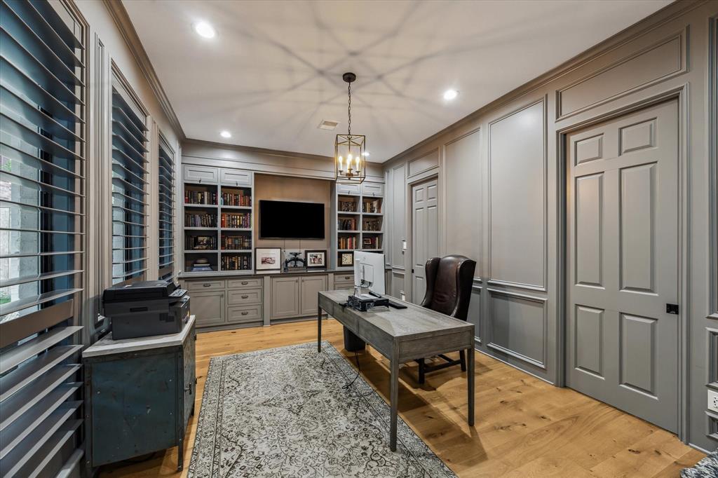 Bellaire, Texas 77401, United States, 4 Bedrooms Bedrooms, ,3 BathroomsBathrooms,Residential,Active,155247