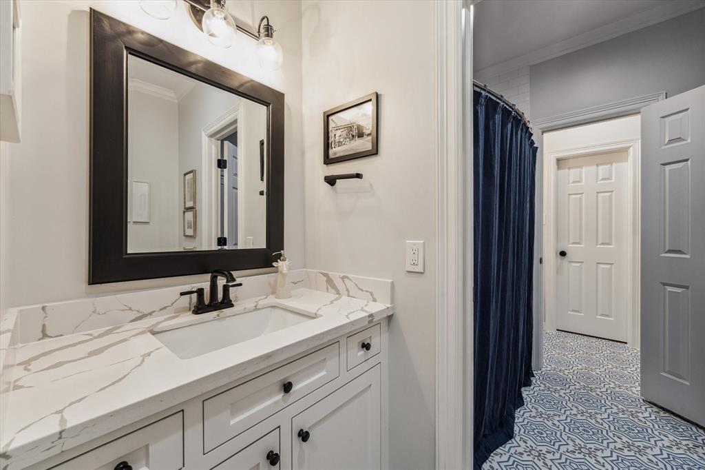 Bellaire, Texas 77401, United States, 4 Bedrooms Bedrooms, ,3 BathroomsBathrooms,Residential,Active,155247