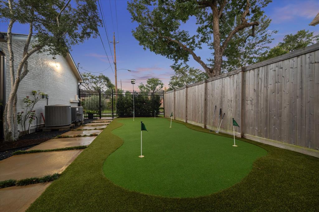 Bellaire, Texas 77401, United States, 4 Bedrooms Bedrooms, ,3 BathroomsBathrooms,Residential,Active,155247