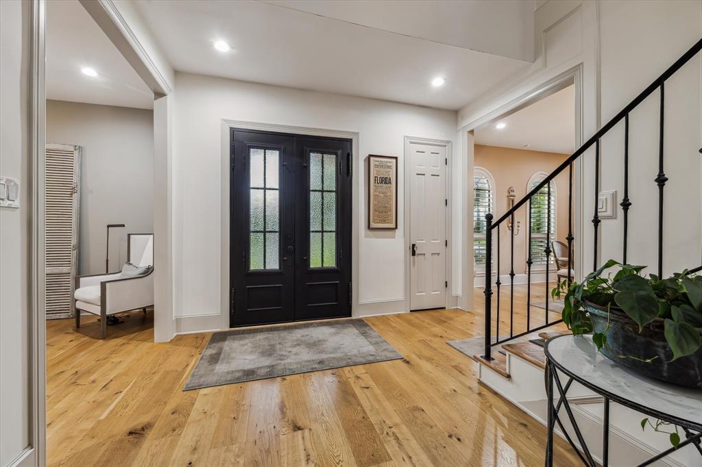 Bellaire, Texas 77401, United States, 4 Bedrooms Bedrooms, ,3 BathroomsBathrooms,Residential,Active,155247