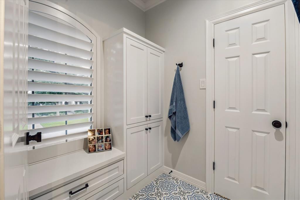 Bellaire, Texas 77401, United States, 4 Bedrooms Bedrooms, ,3 BathroomsBathrooms,Residential,Active,155247