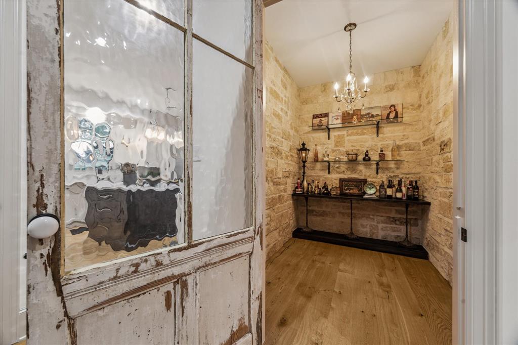 Bellaire, Texas 77401, United States, 4 Bedrooms Bedrooms, ,3 BathroomsBathrooms,Residential,Active,155247