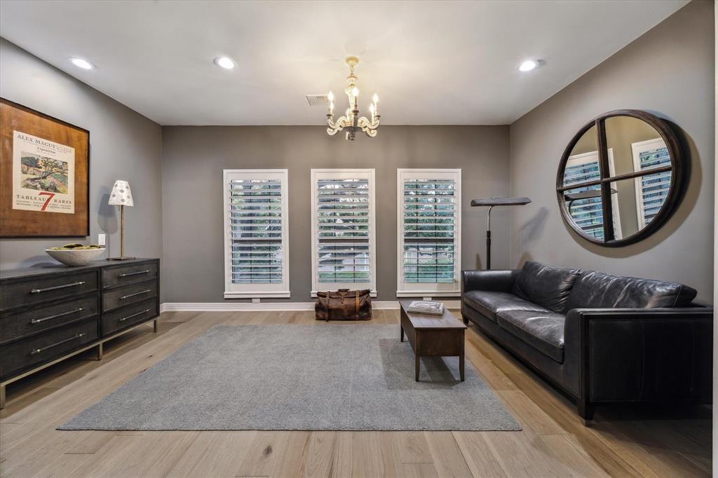 Bellaire, Texas 77401, United States, 4 Bedrooms Bedrooms, ,3 BathroomsBathrooms,Residential,Active,155247