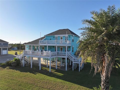 A home in Crystal Beach