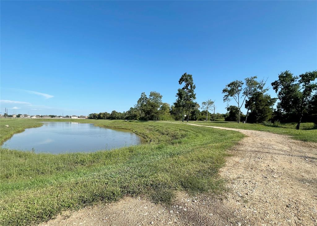 8419 Tranquil Bay Court, Baytown, Texas image 19