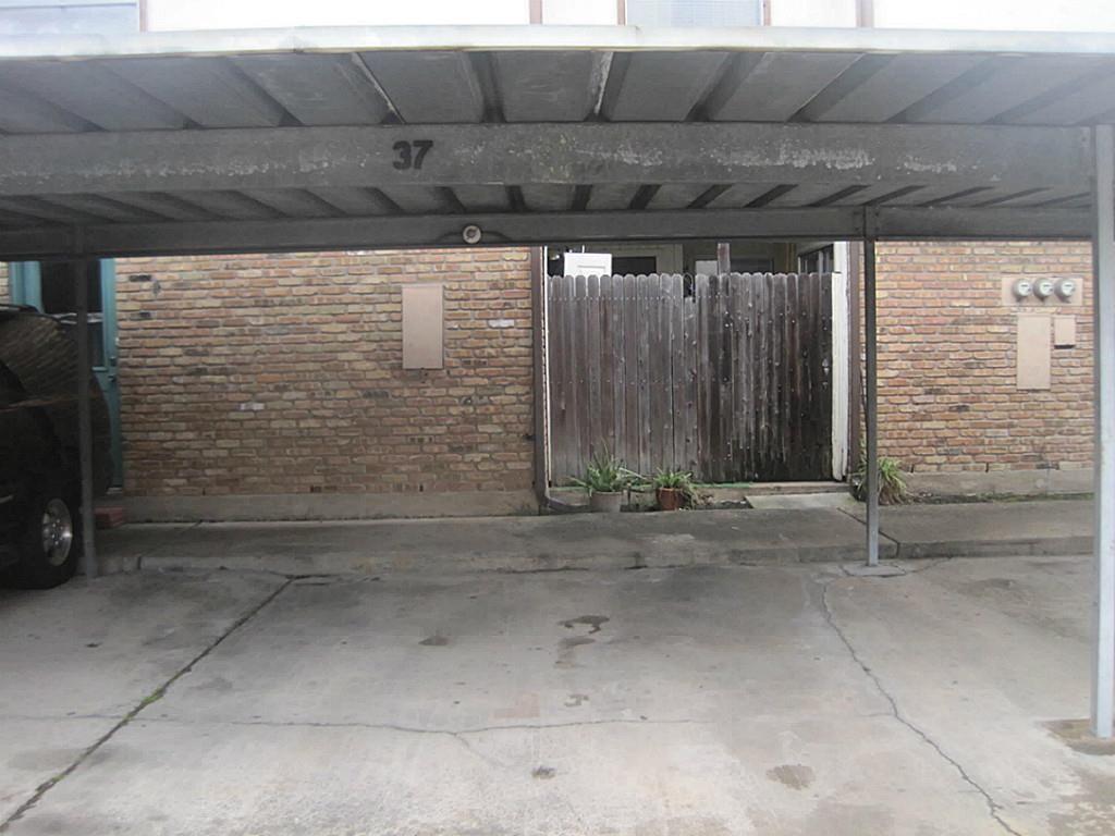 17230 Imperial Valley Drive, Houston, Texas image 2
