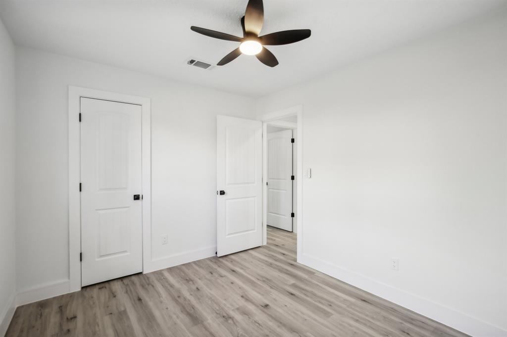 11615 Henley Drive, Houston, Texas image 23