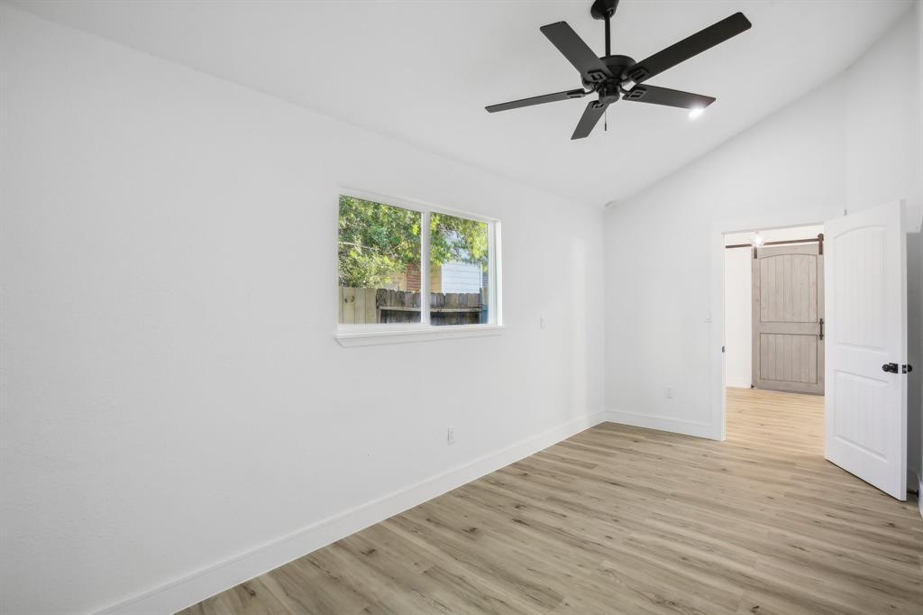 11615 Henley Drive, Houston, Texas image 16