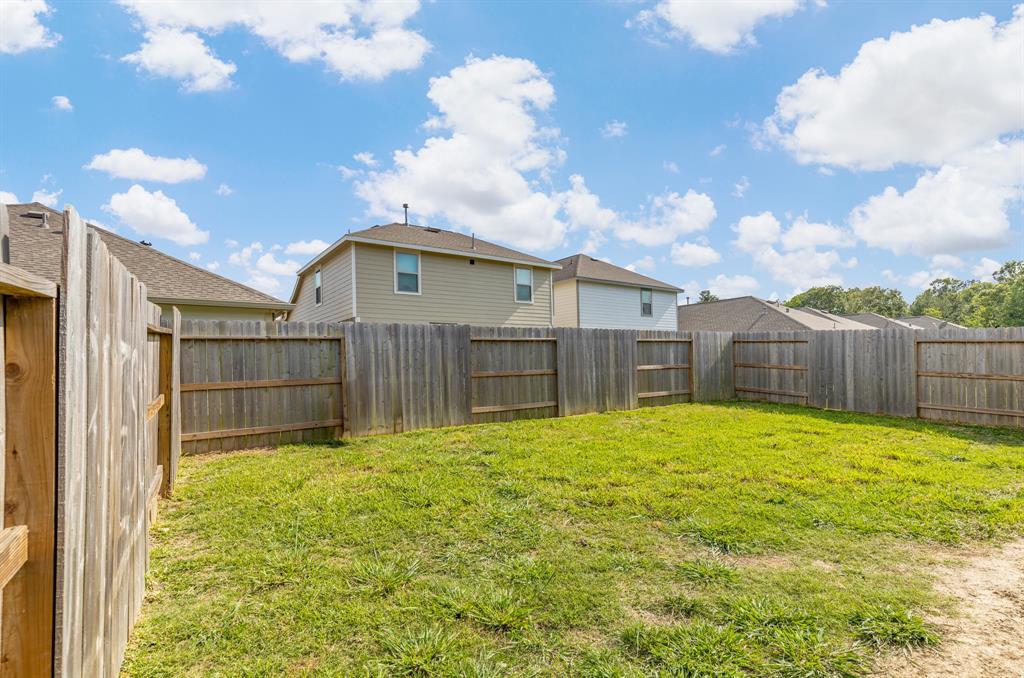 2007 Ballesteros Street, Crosby, Texas image 28