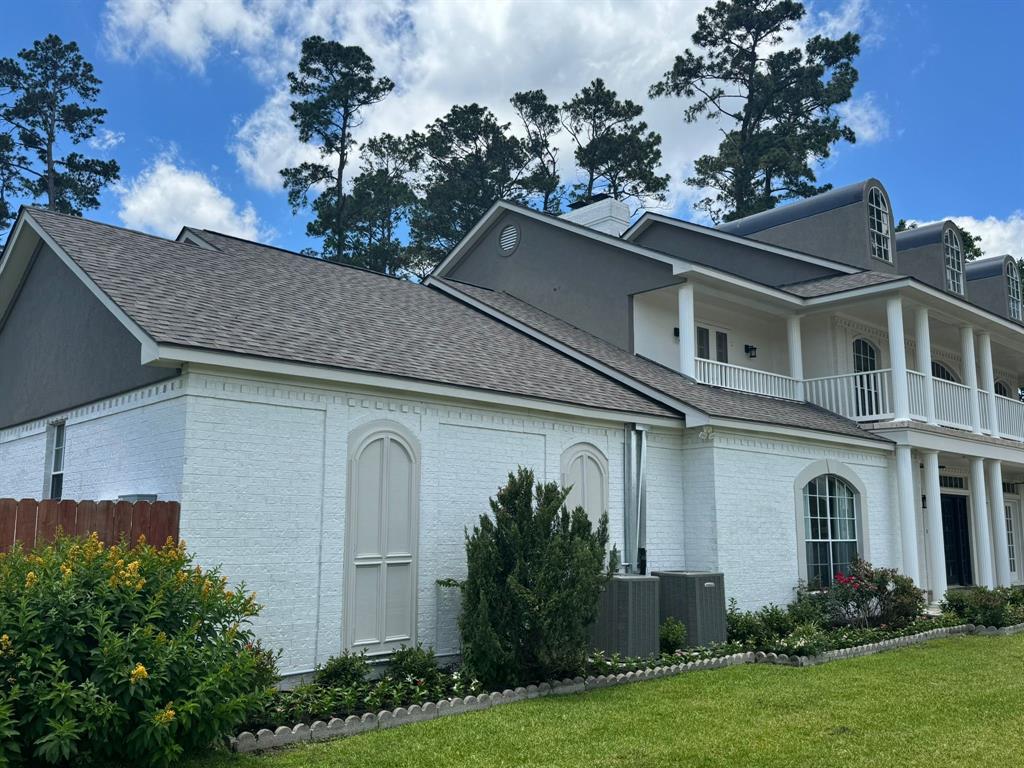 27165 Kestrel Trail