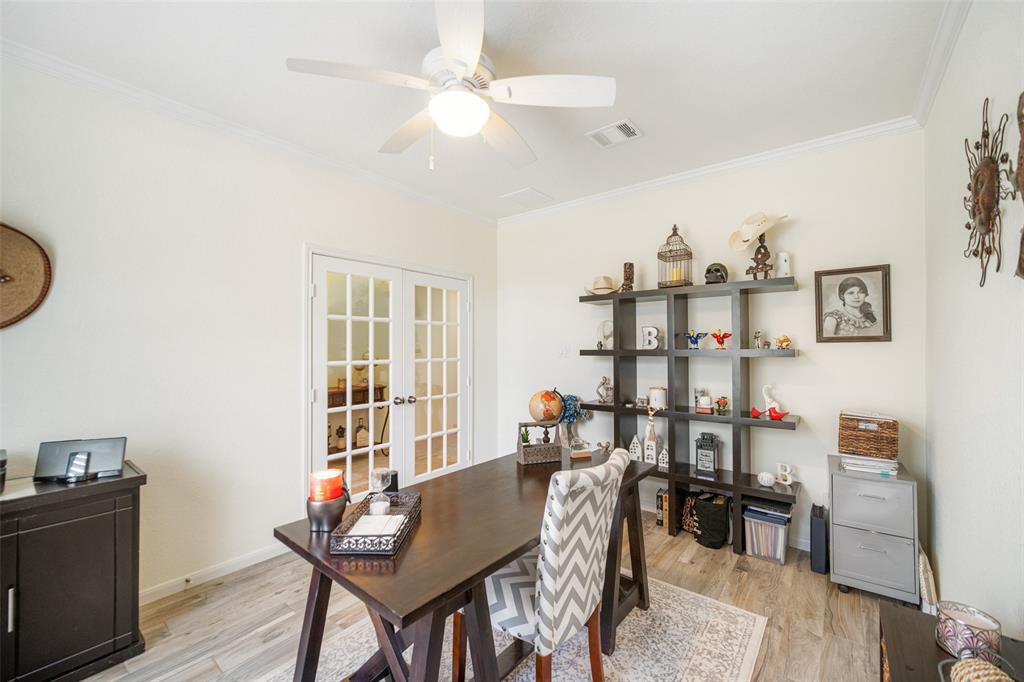 7402 Melody Mist Drive, Spring, Texas image 5