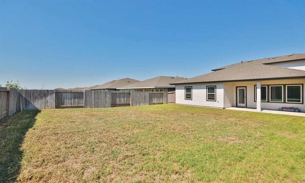 722 Hearth Manor Drive, Rosharon, Texas image 34