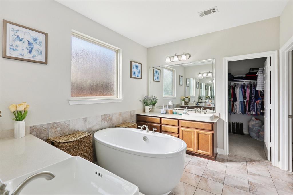 9403 Peralta Creek Court, Cypress, Texas image 21
