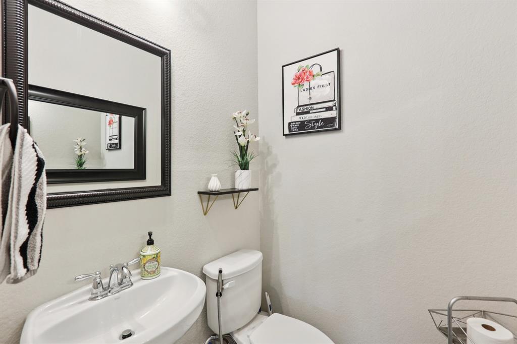 9403 Peralta Creek Court, Cypress, Texas image 25