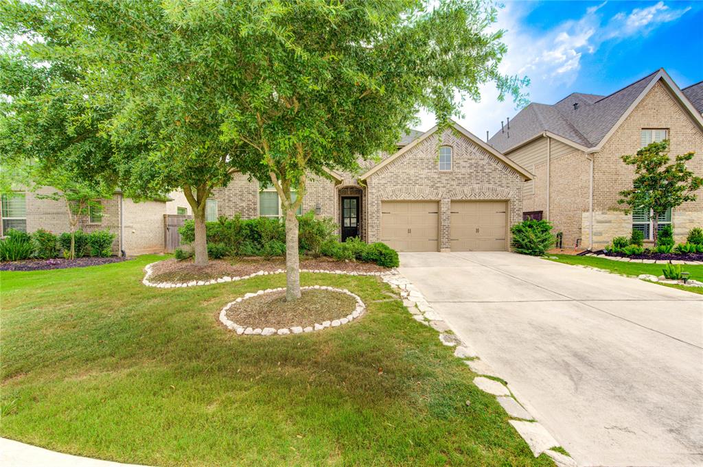 28418 Asher Falls Lane, Fulshear, Texas image 1