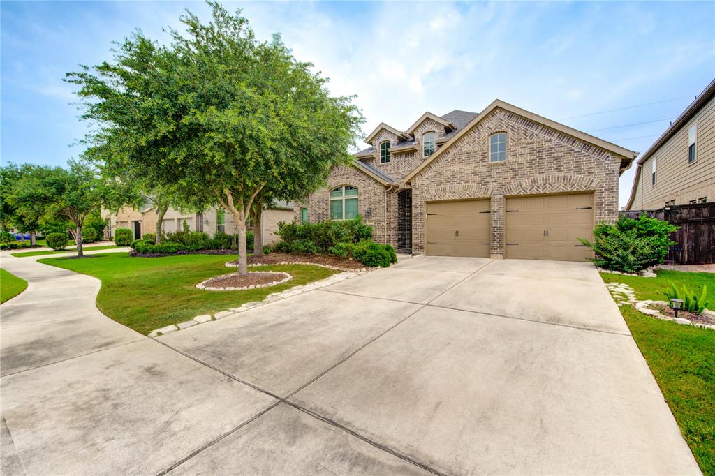 28418 Asher Falls Lane, Fulshear, Texas image 2