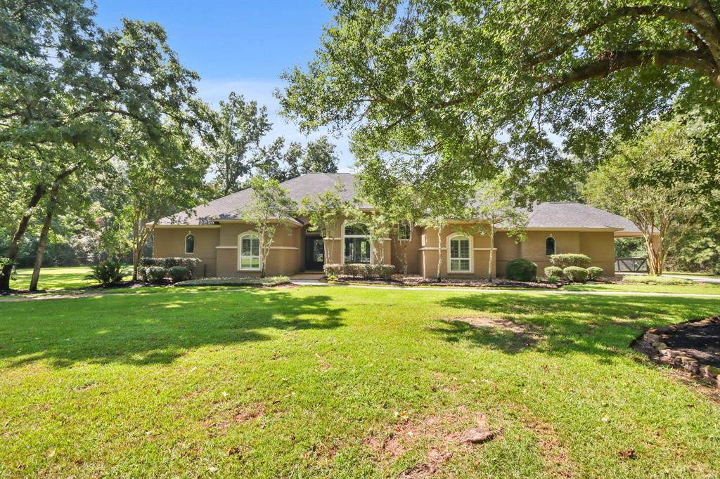 14 Riata Drive