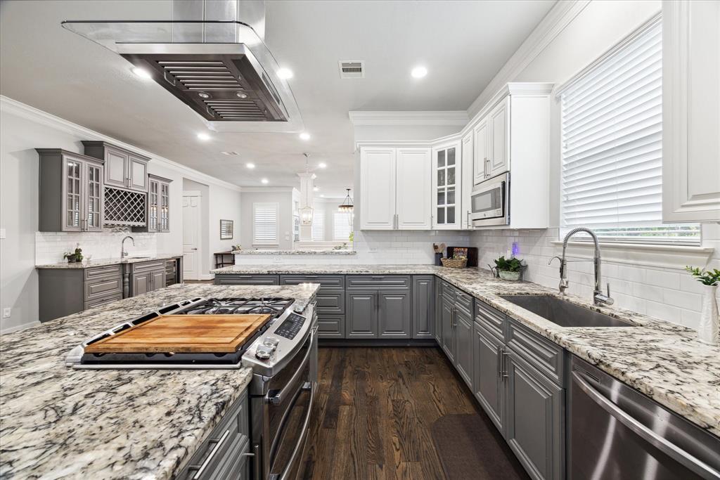 1112 Walton Street, Houston, Texas image 10