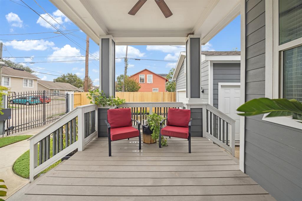 1112 Walton Street, Houston, Texas image 27
