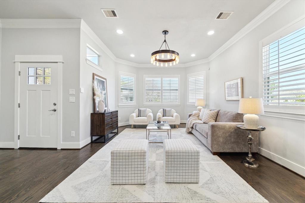 1112 Walton Street, Houston, Texas image 3