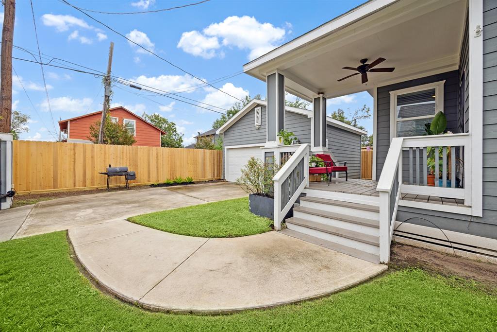 1112 Walton Street, Houston, Texas image 29