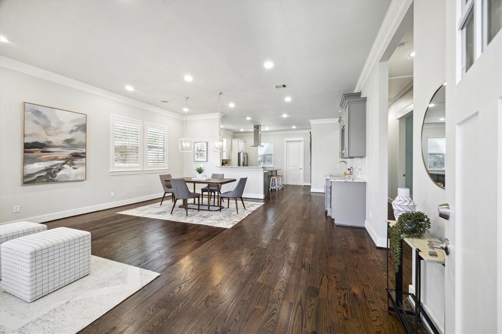 1112 Walton Street, Houston, Texas image 4