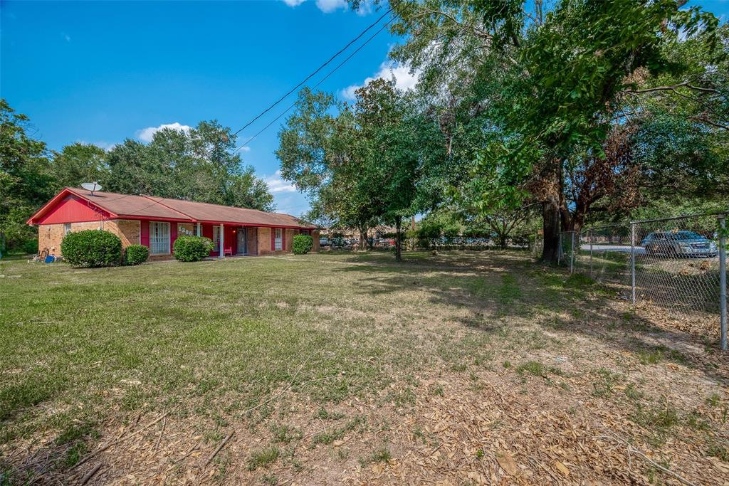 1206 Dolly Wright Street, Houston, Texas image 8
