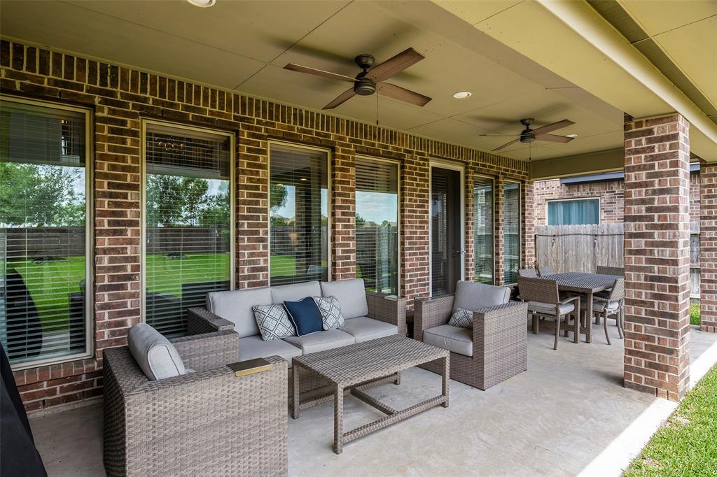 10230 Peytons Grace Lane, Cypress, Texas image 14