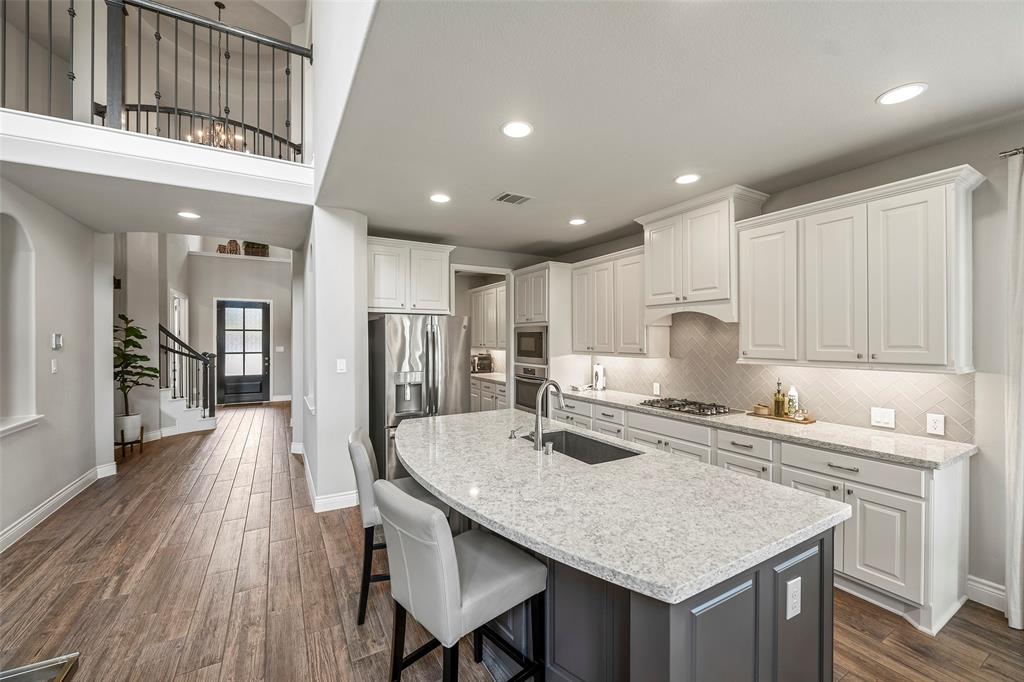 10230 Peytons Grace Lane, Cypress, Texas image 9