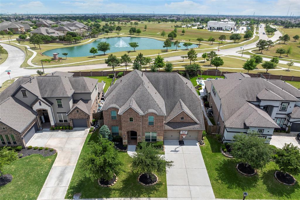 10230 Peytons Grace Lane, Cypress, Texas image 48