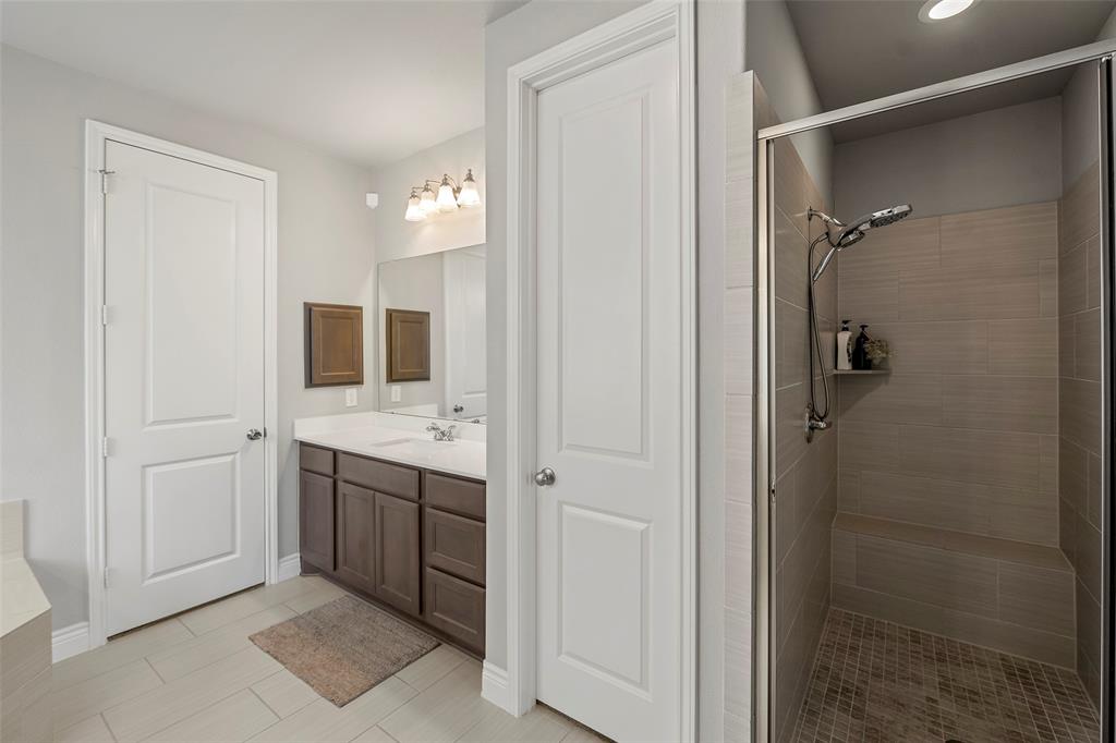 10230 Peytons Grace Lane, Cypress, Texas image 21