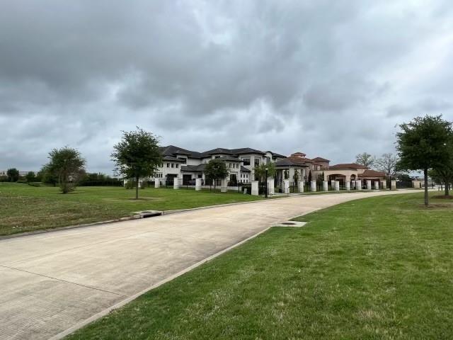 31 Riverstone Island Drive, Sugar Land, Texas image 19