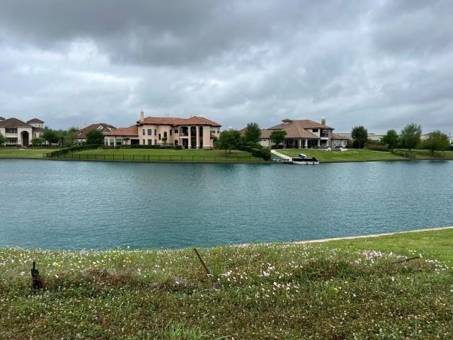 31 Riverstone Island Drive, Sugar Land, Texas image 7