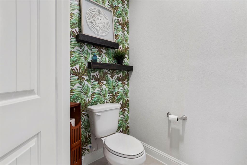 18226 Shoreline Vista Lane, Cypress, Texas image 33