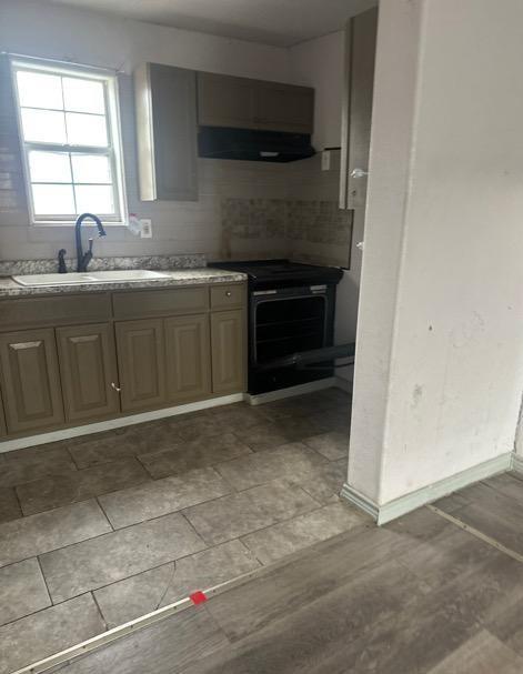 2413 Leal Street, San Antonio, Texas image 6