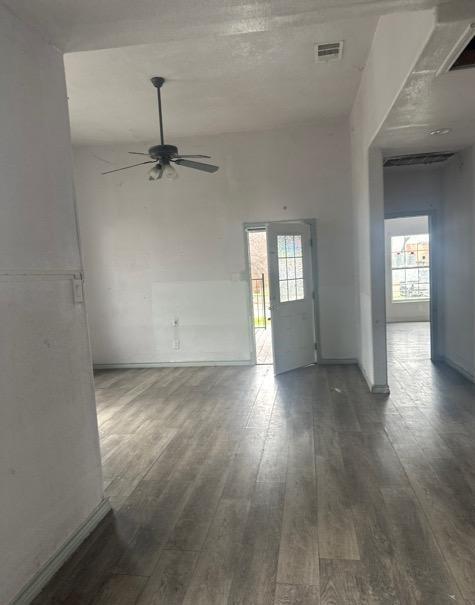 2413 Leal Street, San Antonio, Texas image 7