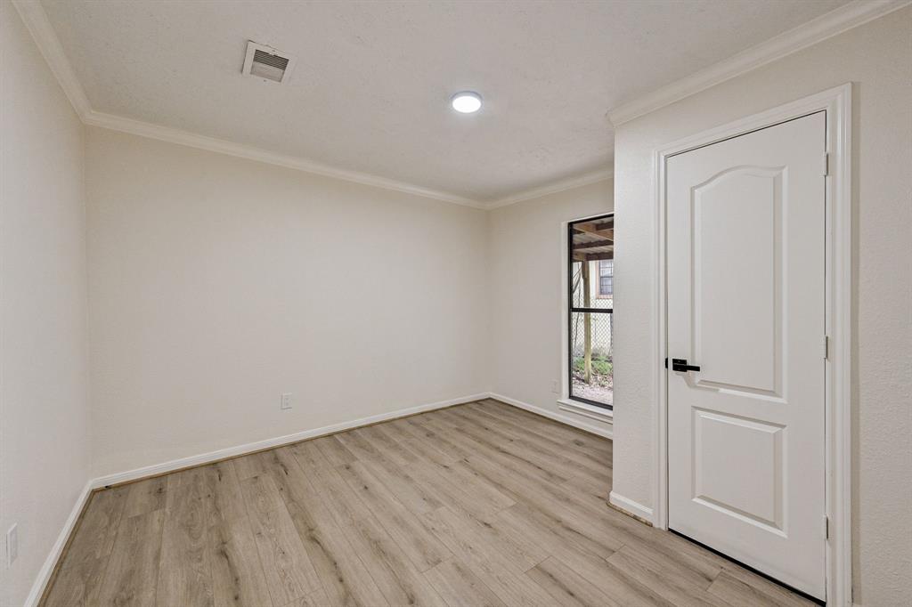 770 Boeneman Drive, Houston, Texas image 17