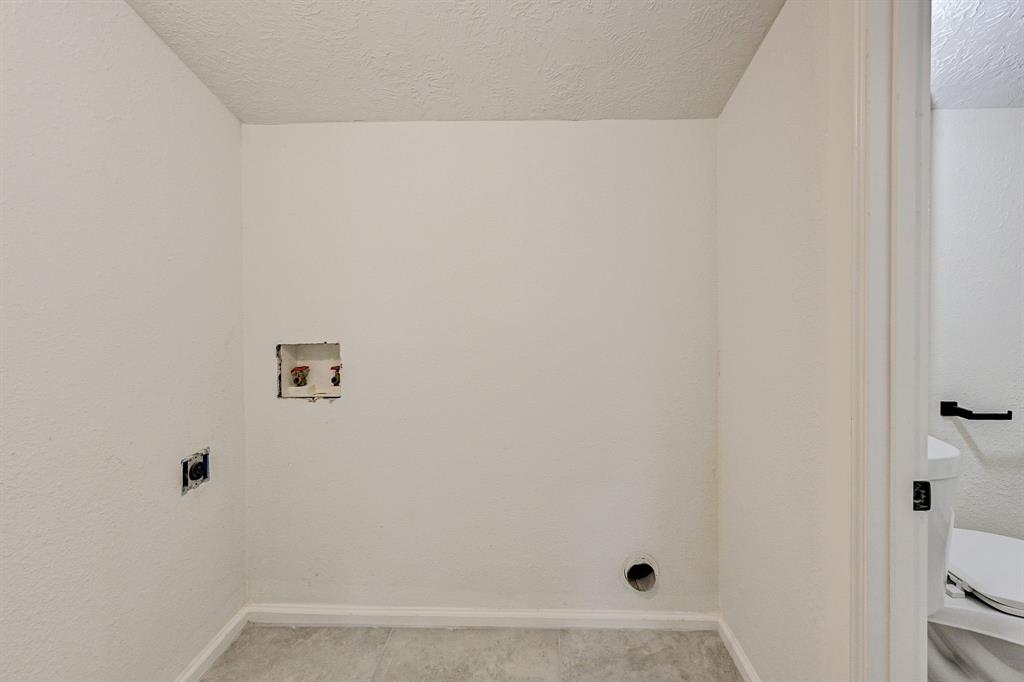 770 Boeneman Drive, Houston, Texas image 23