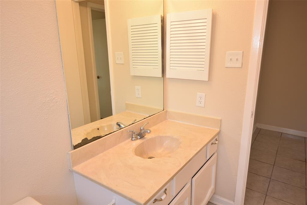 8115 Swan Meadow Lane, Humble, Texas image 20
