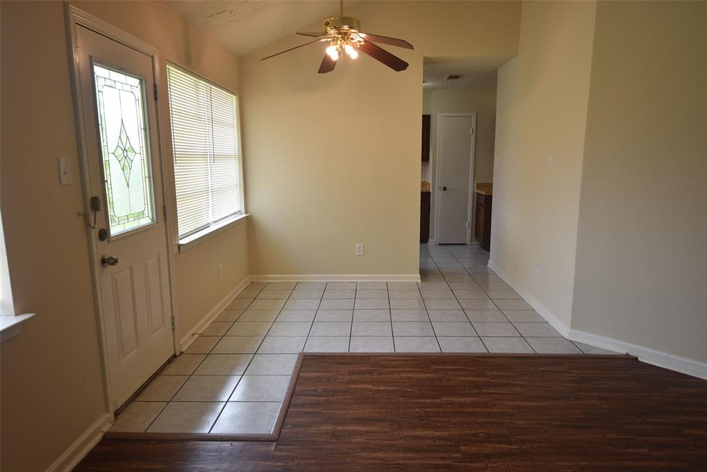 8115 Swan Meadow Lane