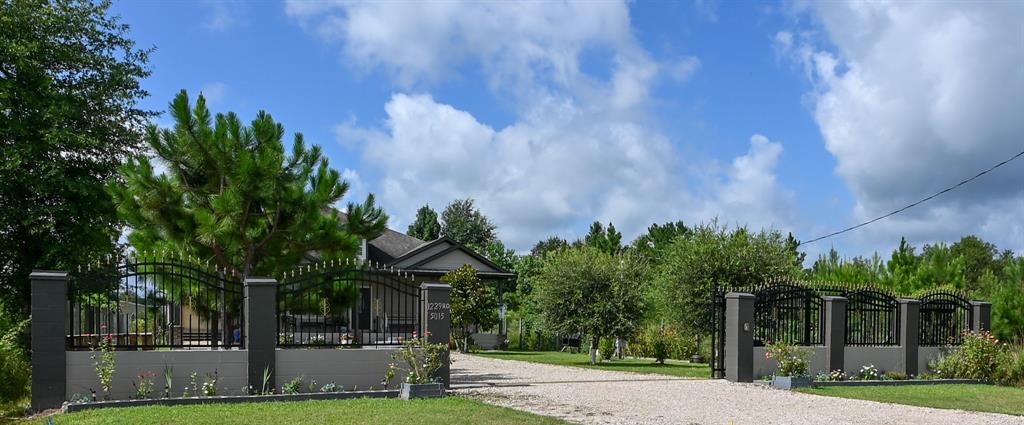 1229 County Road 5015