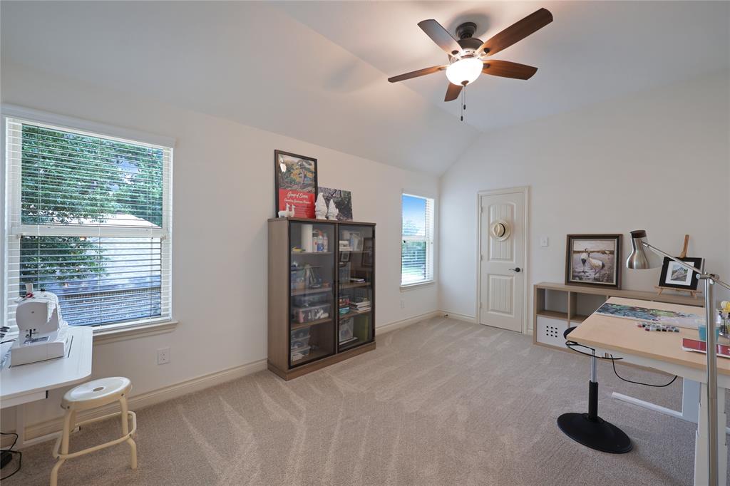 5451 Harvest Oak Landing Drive, Spring, Texas image 42